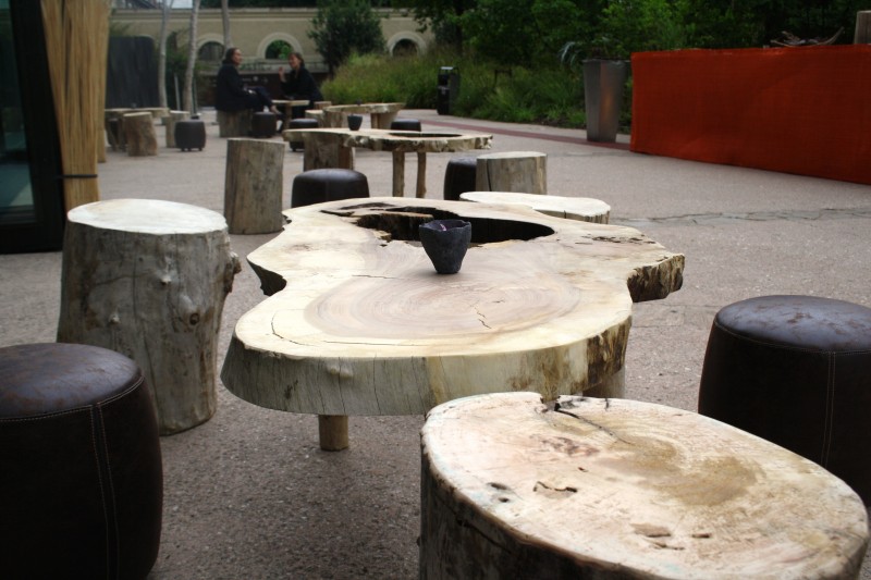 photo Scénographie Musée du Quai Branly - Les Dogons-table
