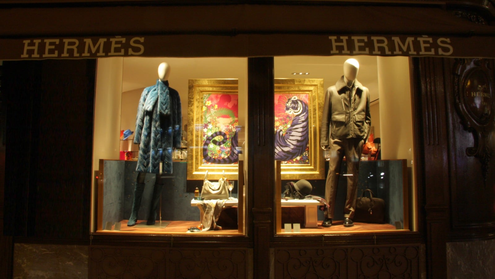 photo-vitrine-de-luxe-hermes2015-general