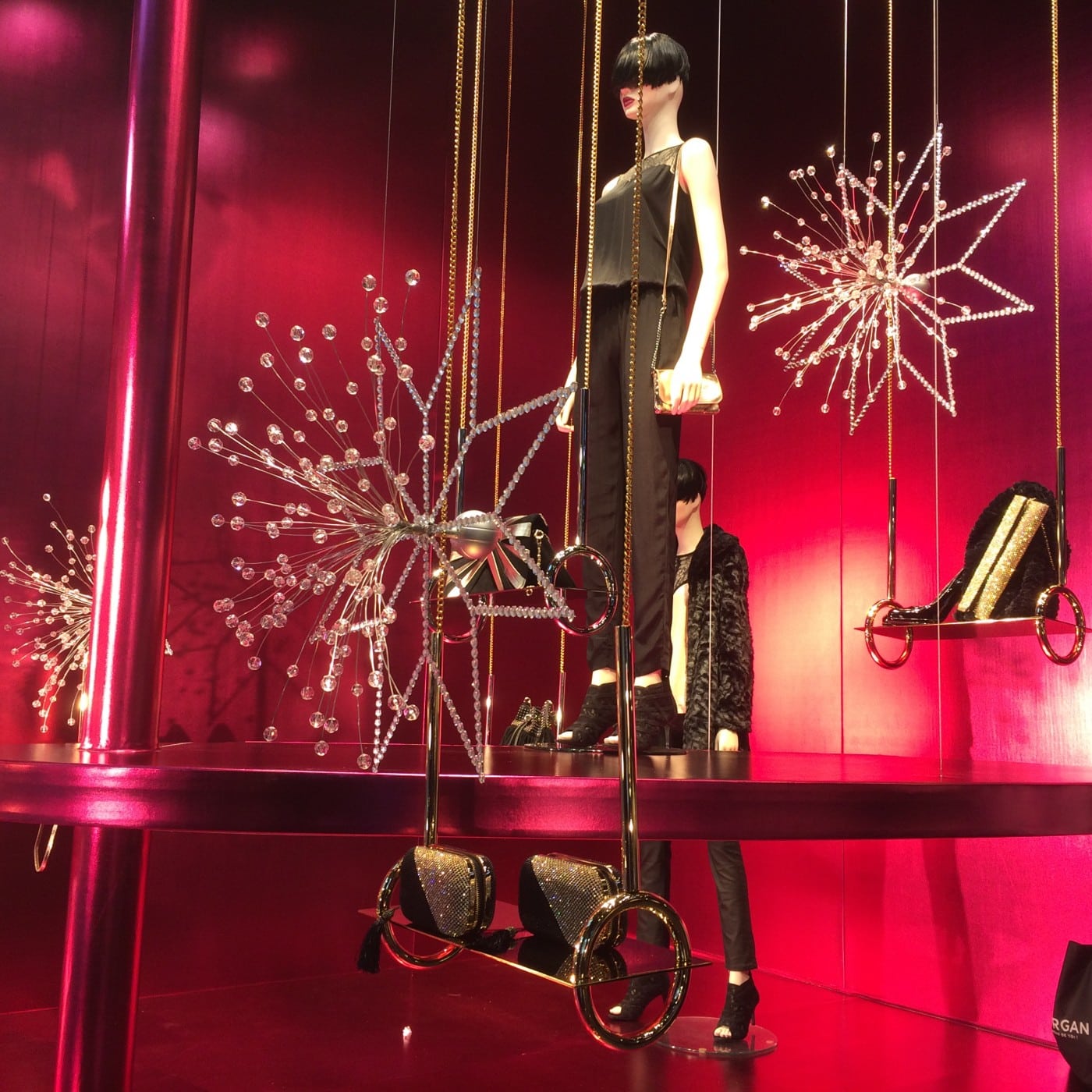 Louis Vuitton Worldwide display prototype - Atelier Nils Rousset