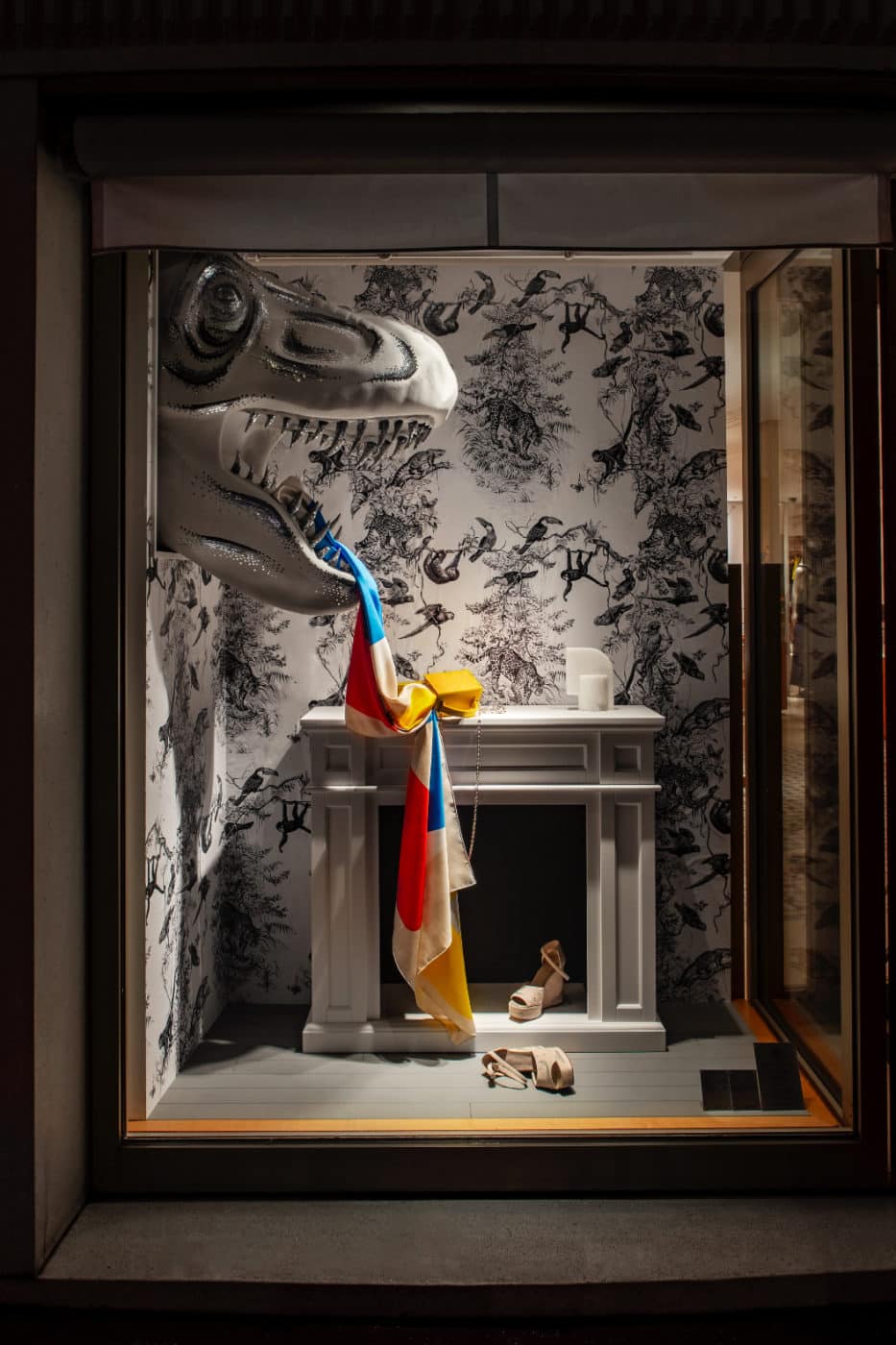 Louis Vuitton Worldwide display prototype - Atelier Nils Rousset