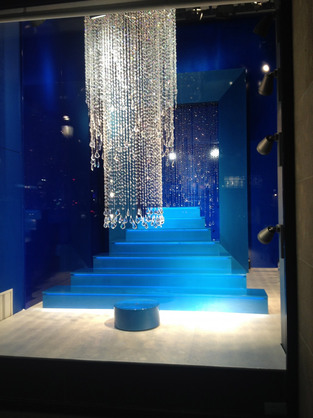 photo-vitrine-de-luxe-morgannoel2014-bleu